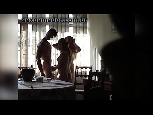 ❤️ Սեքս ընկերները հրավիրում են հսկա տղամարդու և նրա հետ եռյակի ❤ Սեքս տեսանյութ hy.com-pornzog.ru%-ով ﹏